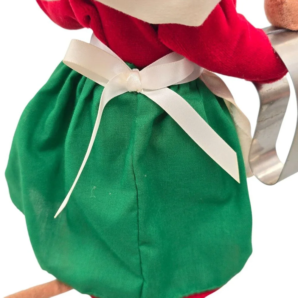 Annalee 2008 Chef Mouse Doll Rolling Pin & Cookie Cutter 10